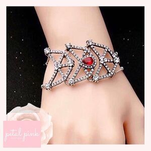 High-End Vintage-Inspired Crystal Bracelet Silver Red Eclectic Artsy